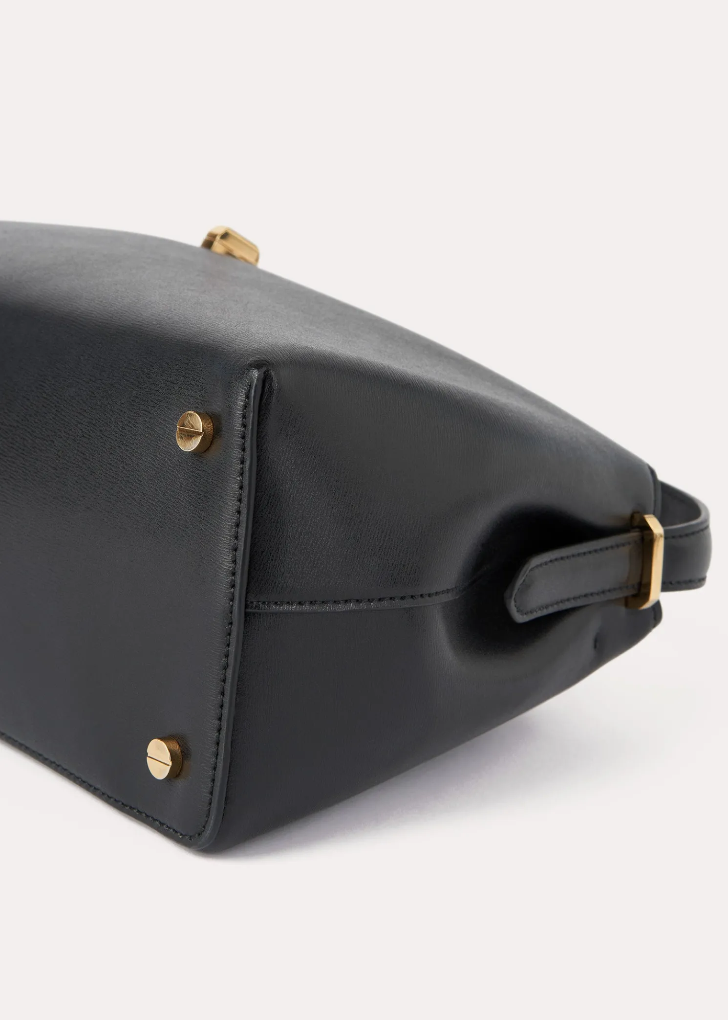 T-Lock leather top handle black