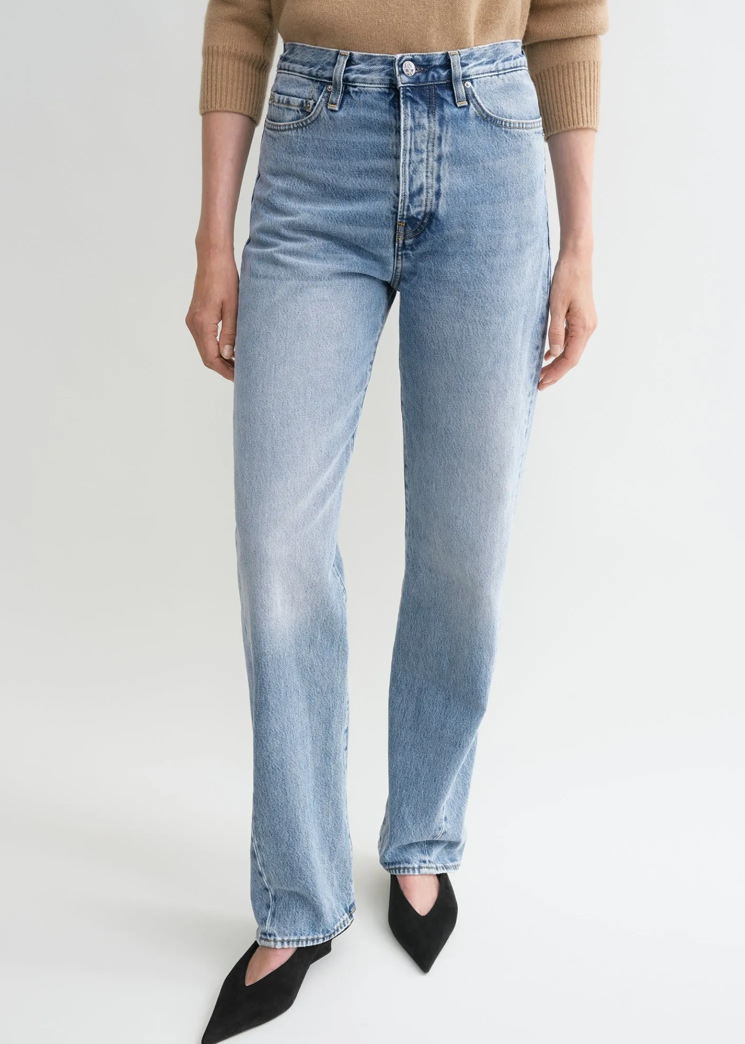 Twisted seam denim full length worn blue