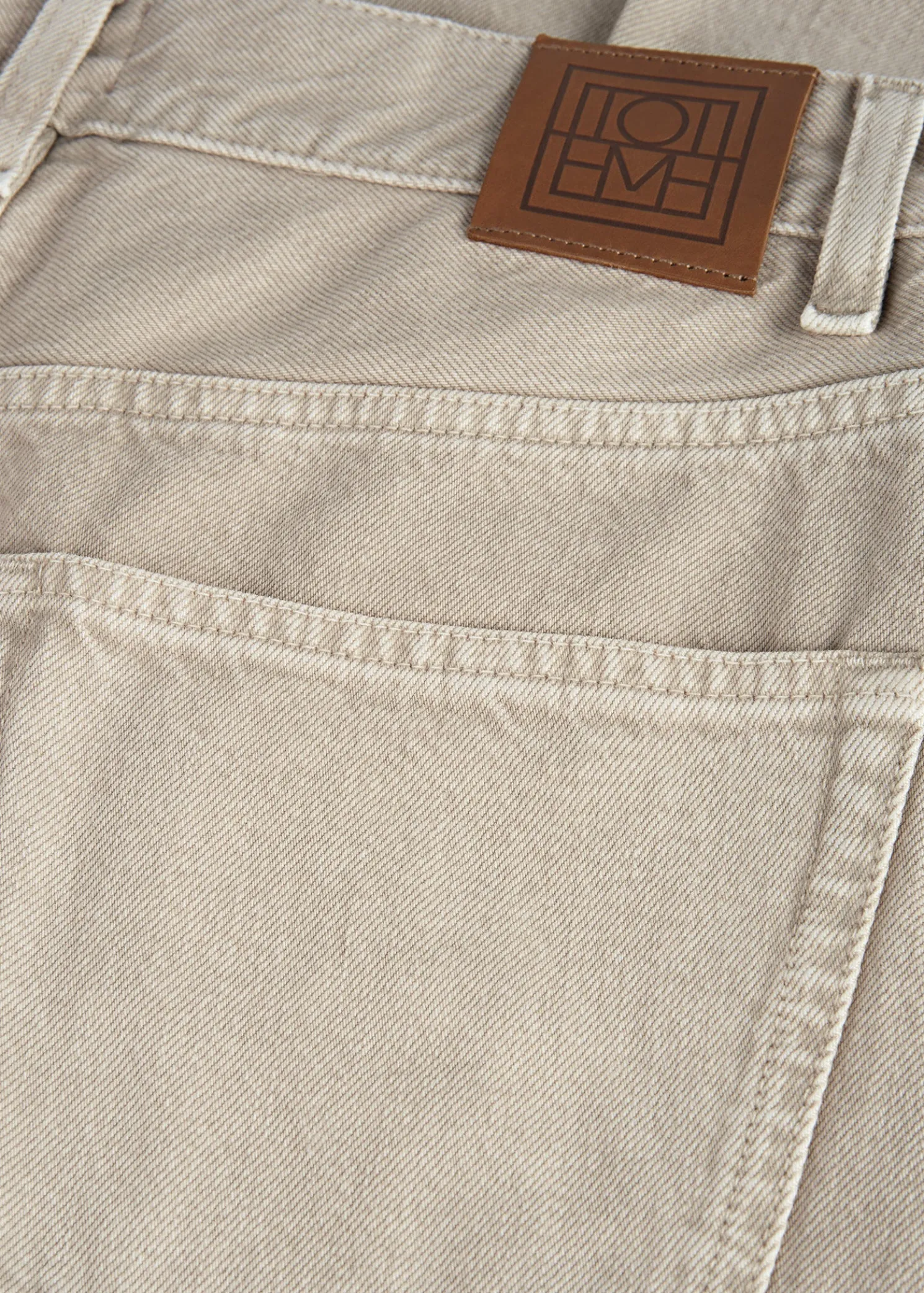 Wide tapered leg denim smoke grey