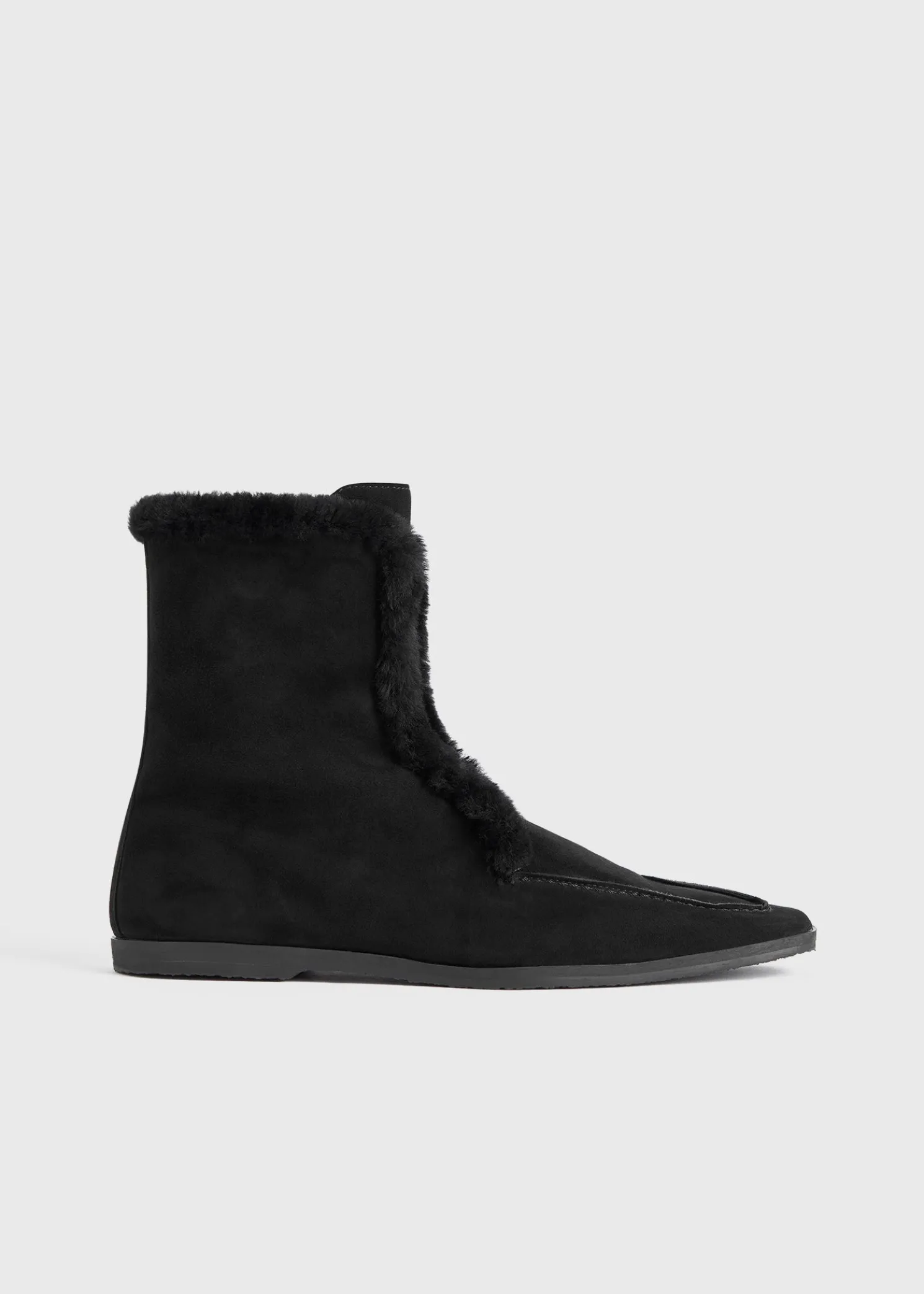Zipped winter boots black